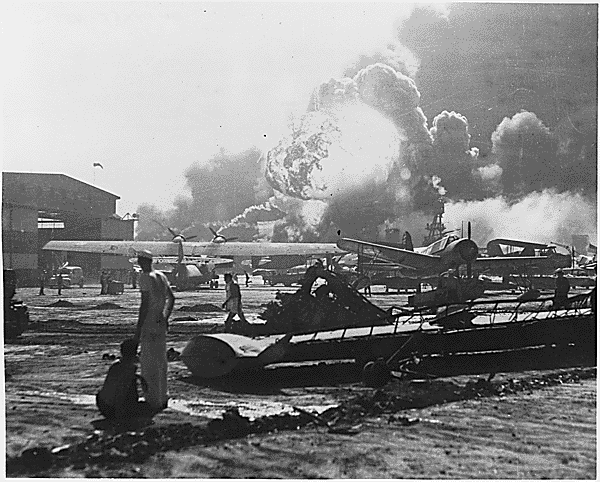 Burning and damaged ships after the Japanese attack on Pearl Harbor, Dec. 7 1941. Courtesy: National Archives